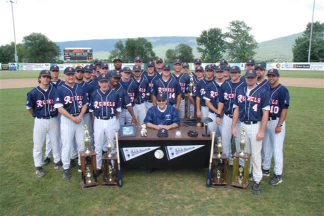 2007 New Market Rebels with Coaches & President/General Manager